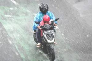 Waspada, Hujan Bakal Landa Jakarta Selasa Malam