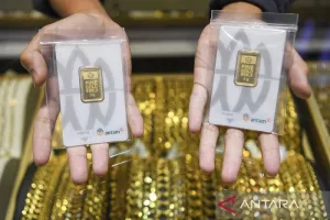 Harga Emas Antam pada Rabu Pagi Ini Merosot Rp50.000 Menjadi Rp2,830 Juta/Gr