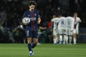 PSG Dihantui Cedera Vitinha Jelang Semifinal Liga Champions