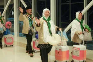 Sebanyak 393 Calon Haji Kloter Pertama NTB Tiba di Makkah
