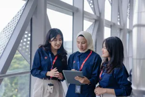 Strategi DEI Telkom Indonesia: Target Keterwakilan Perempuan di Level Manajerial Tahun 2030