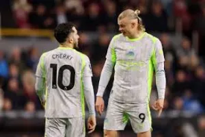 Hasil Liga Inggris: Manchester City Rebut Puncak Klasemen dari Arsenal Usai Taklukkan Burnley 