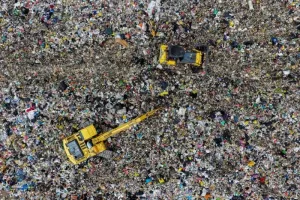 Bandung Siap Tutup Open Dumping 2026, Sampah 1.800 Ton per Hari Jadi Tantangan