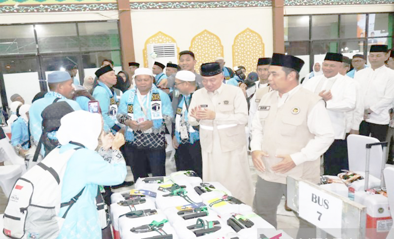 Dirjen Kemenhaj Melongo Lihat Kecanggihan Embarkasi Banjarmasin: Ini Standar Baru Haji 2026?