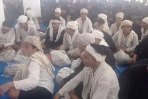Ribuan Warga Badui Dalam dan Luar Ikuti Ritual Seba di Pendopo Lebak