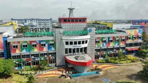 Torehkan Prestasi, Tiga Prodi Sarjana Terapan Poltekpel Surabaya Raih Akreditasi Unggul 