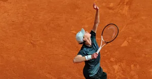 Sinner Lolos Ujian Perdana di Madrid Open, Dekati Rekor Masters 1000