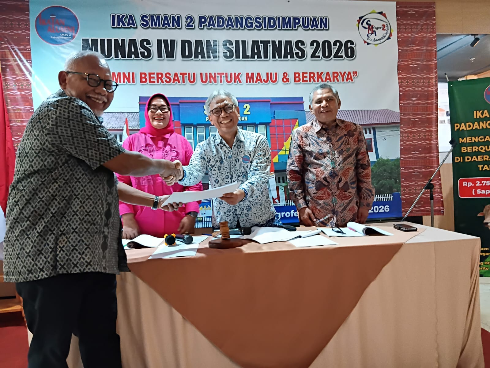 Anggota DPR RI Andar Amin Harahap Pimpin IKA SMAN 2 Padangsidimpuan