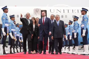 Trump Batalkan Keberangkatan Delegasi AS ke Pakistan untuk Pembicaraan Gencatan Senjata dengan Iran