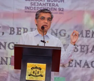 Hadapi Transformasi Dunia Kerja, Menaker Ajak Serikat Pekerja Perkuat Kompetensi