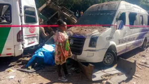 Ledakan Bom Hancurkan Bus di Jalan Raya Kolombia, 20 Orang Tewas