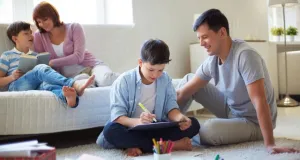 Psikolog Tegaskan Pentingnya Batasan dalam Pengasuhan Anak