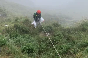 Balai Taman Nasional Gunung Rinjani Bersihkan Sampah di Kawasan Sembalun