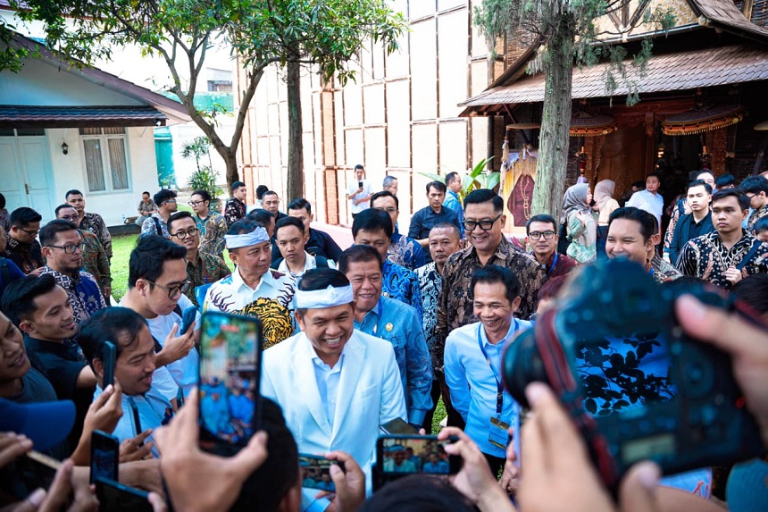 Kinerja Solid, Perseroan Bagikan Dividen sebesar Rp 900 miliar? — MARKET — ERYU PROJECT