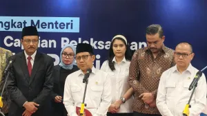 Menko PM Sebut MBG Berkontribusi Turunkan Angka Kemiskinan Ekstrem