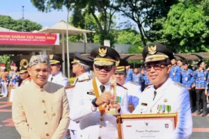 Pemkot Denpasar Raih Prestasi Kinerja Tinggi dari Kemendagri