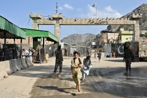 Gencatan Senjata Runtuh: Pakistan Kembali Gempur Afghanistan