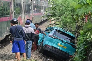 Kerap Bermasalah, Taksi Hijau Diminta Dicabut Izinnya Imbas Kecelakaan Kereta