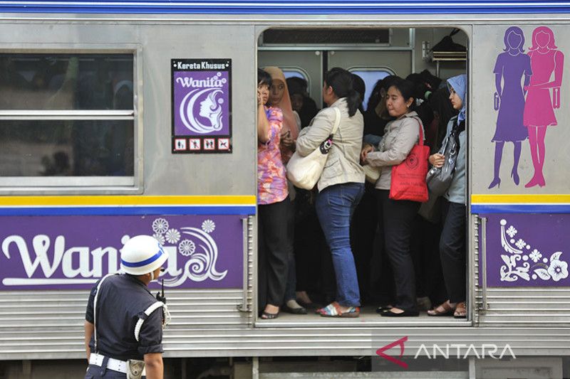 Usulan Gerbong Wanita Dipindah Dinilai Kurang Tepat, Ini yang Harus Dilakukan KAI Menurut Pengamat Transportasi