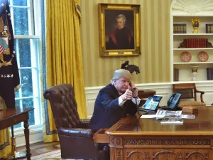 Trump Nilai Iran Sengaja Ulur Waktu Perundingan