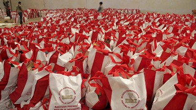 Bakal Meriah Aksi 1 Mei, Ada Pembagian Ratusan Ribu Paket Sembako? — INDONESIA — ERYU PROJECT