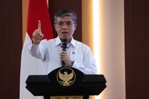 Menaker Tegaskan Regulasi Baru: Outsourcing Dibatasi Demi Lindungi Pekerja