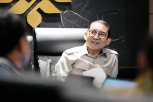 Menbud Serukan Revitalisasi Anjungan Daerah di TMII