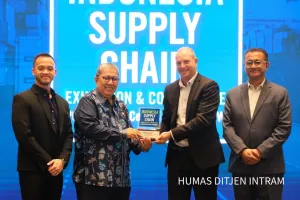 Tekan Biaya Logistik, Kemenhub melalui Ditjen Intram Genjot Multimoda dan Digitalisasi