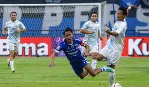 Kokoh di Puncak Klasemen BRI Super League, Beckham Putra Ungkap Kunci kemenangan Persib Bandung Atas PSIM