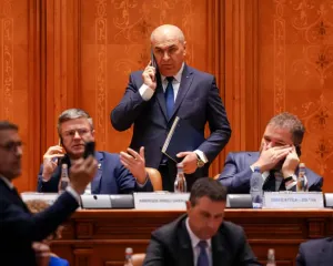 Pemerintahan PM Rumania Digulingkan Lewat Mosi Tidak Percaya