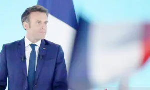 Pernyataan Presiden Emmanuel Macron Terkait Operasi Militer AS di Selat Hormuz 