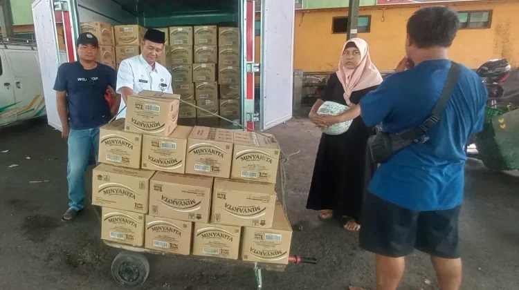 DPR Soroti Rencana Pemerintah untuk Naikkan HET MinyaKita