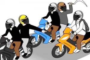 Pengendara Dibacok Begal di Palmerah Jakbar, Motor Raib, Polisi Kejar Komplotan Pelaku