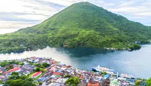 Ramai Kunjungan Wisatawan, Imigrasi Maluku Aktifkan Terminal Khusus Banda Neira