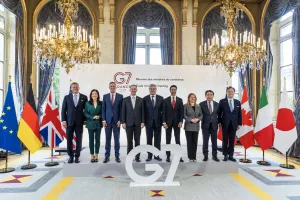 G7 di Paris Bahas Mineral Kritis, Ancaman Tarif AS ke Eropa Membayangi