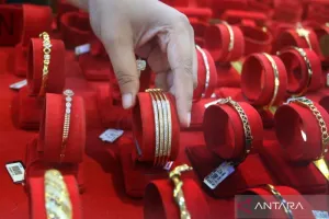 Harga Emas Antam Naik Rp17.000 Menjadi Rp2,840 Juta/Gr pada Kamis Pagi Ini