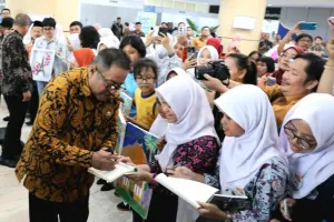 Pemprov DKI Kucurkan Rp3,25 Triliun untuk KJP Plus, Wagub Rano Pastikan Akses Pendidikan Merata
