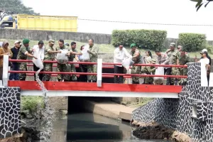 Kolaborasi TNI dan Warga Bangun Jembatan Garuda di Tangerang, Mobilitas Kini Lebih Mudah
