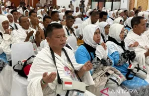 Embarkasi Banjarmasin Memberangkatkan Kloter 11 JCH Asal Kabupaten HSU