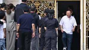 Mantan PM Tailan, Thaksin Shinawatra, Dibebaskan dari Penjara