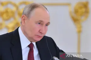 Putin: Russia Setujui Usulan Gencatan Senjata Trump