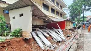 Tembok Ambruk Diperbaiki, Disdik DKI Targetkan Kegiatan Belajar di SDN Tebet Barat 08 Normal Pekan Ini