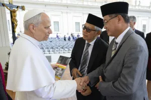 Delegasi UMY Bertemu Paus Leo XIV, Perkuat Dialog Lintas Agama Dunia