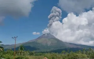 Gunung Lewotobi Laki-Laki Naik Status ke Siaga, Badan Geologi Ingatkan Potensi Erupsi Susulan