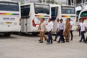 Kemenhub Ancam Cabut Izin Trayek Jika Bus Tak Masuk Terminal