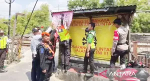 Pemkot Sosialisasi Penutupan Perlintasan Rel Kereta Manggarai--Cawang