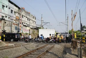 Demi Keselamatan PT KAI Percepat Penataan 1.638 Perlintasan Kereta
