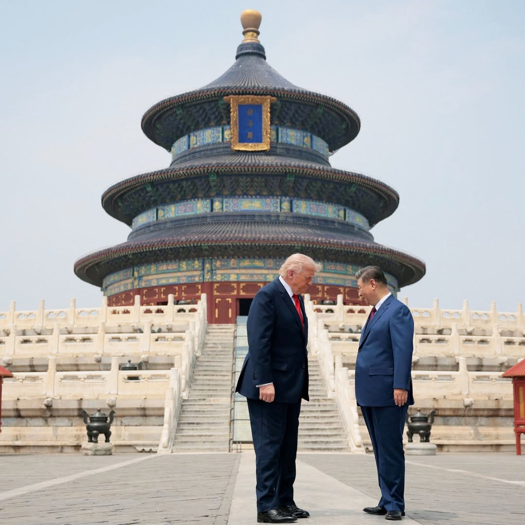 Langit Bulat Bumi Persegi: Momen Keakraban Xi Jinping dan Trump di Kuil Langit