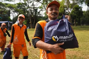 Peduli Sosial, Bank Mandiri Salurkan 28.000 Paket Sembako ke Berbagai Wilayah di Indonesia