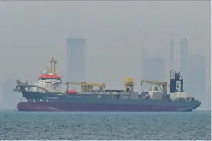 AS dan Iran Menunda Kembali Pembukaan Selat Hormuz saat Pasokan Minyak Semakin Langka